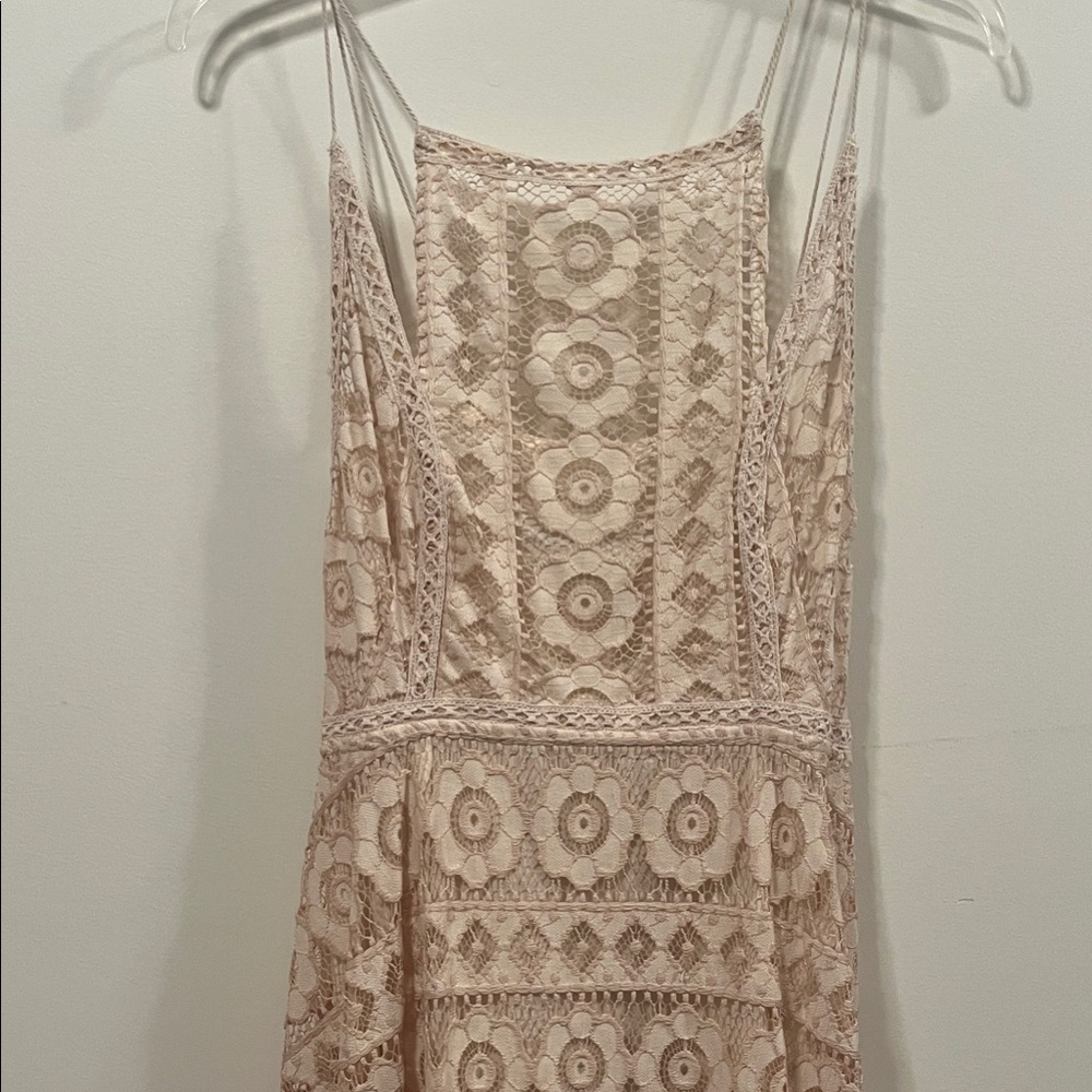 Elegant Lace Cream Dress
